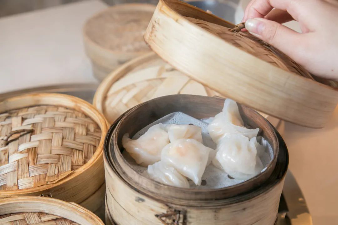 一个人是否值得深交，和他吃顿饭就知道